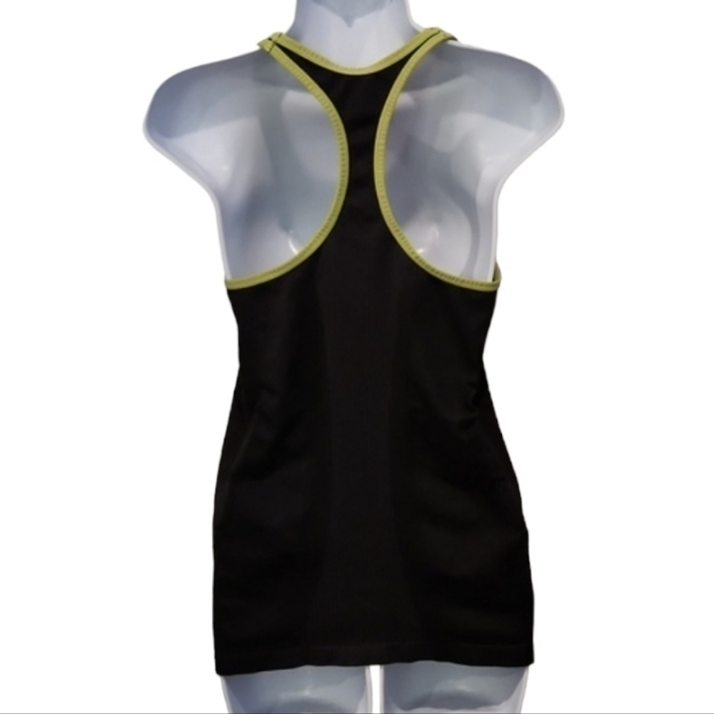 Avia Razor Back Workout Tank - Picture 4 of 7